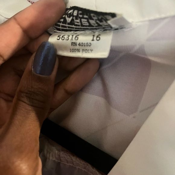 Vintage office attire! Pink, gray, and purple. Size 16 Small stain on the collar - Picture 6 of 7